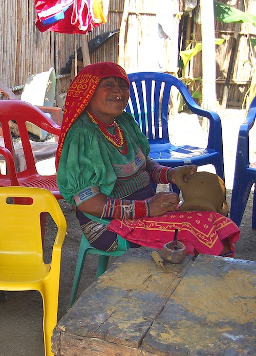 Elder woman from Kuna Yala, Panama