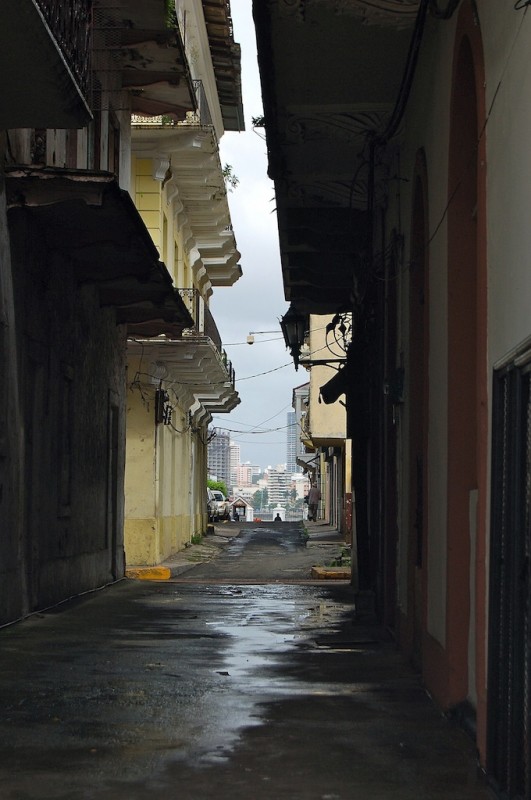 ”Narrow View”, Casco Viejo (Old City), Panama